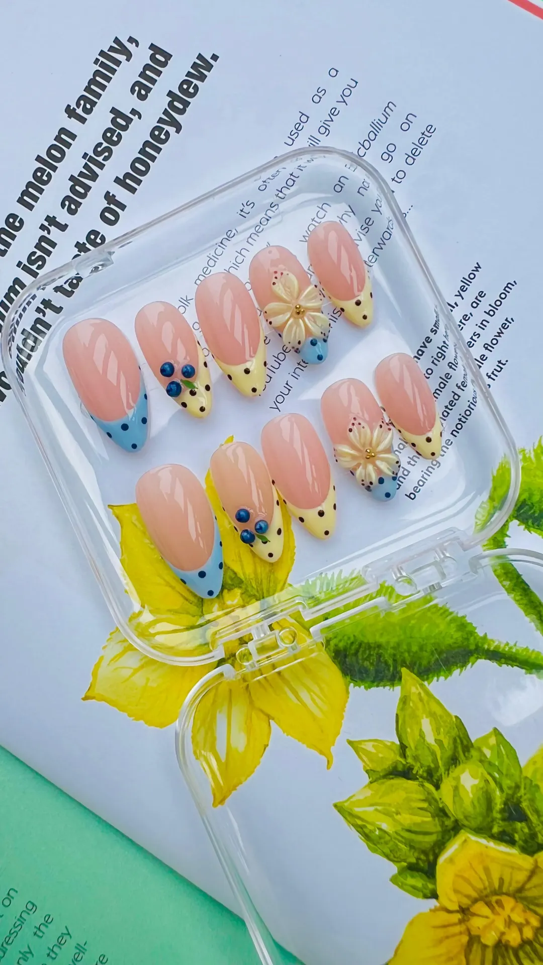 Daisy Bloom French